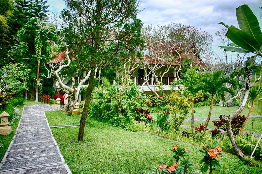 Puri Bunga Resort Ubud Exterior foto